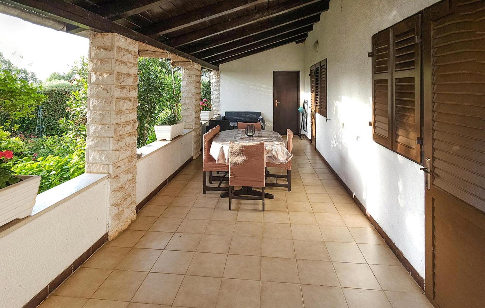 Beautiful Apartment In Porec With Wifi Ngoại thất bức ảnh